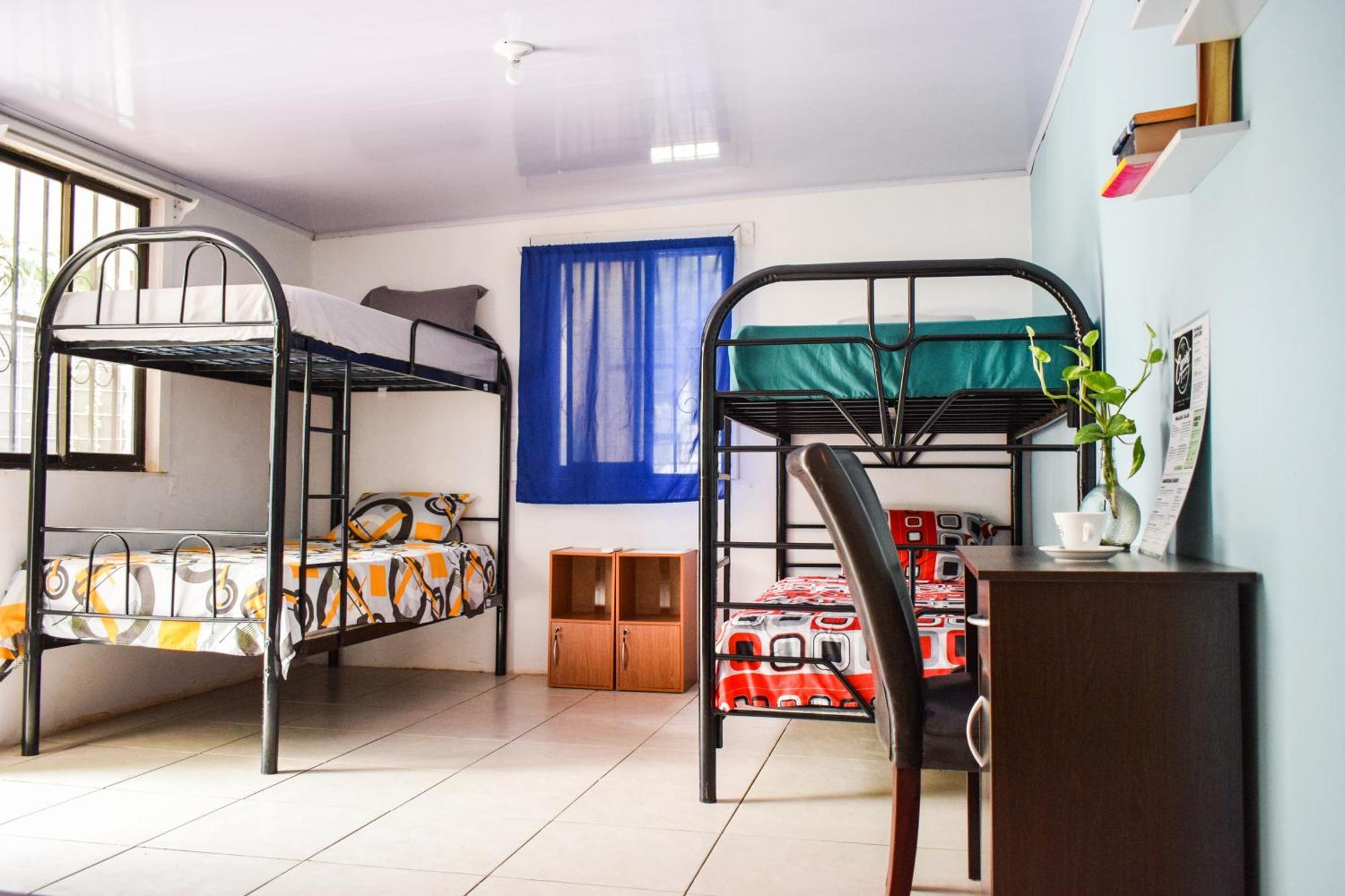 Caprichos Rooms Tamarindo Bagian luar foto