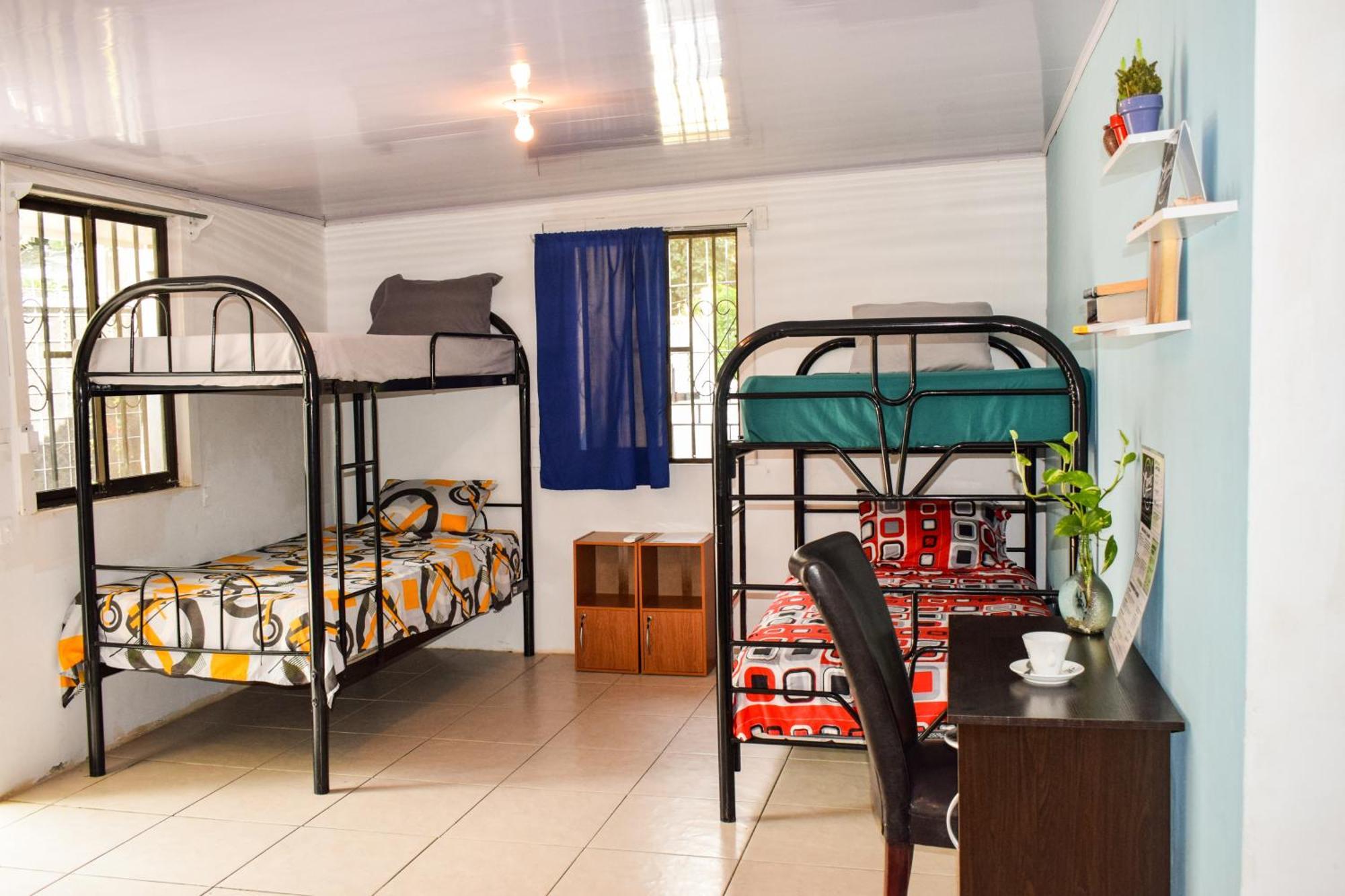 Caprichos Rooms Tamarindo Bagian luar foto